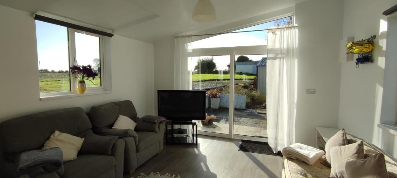 The Bothy Apartment Belmont  ภายนอก รูปภาพ